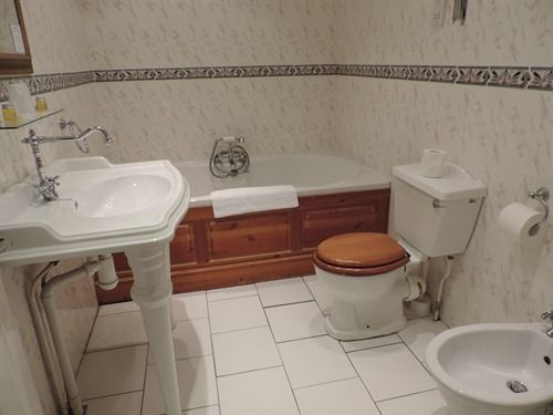 Bath House Hotel Ильфракомб Экстерьер фото